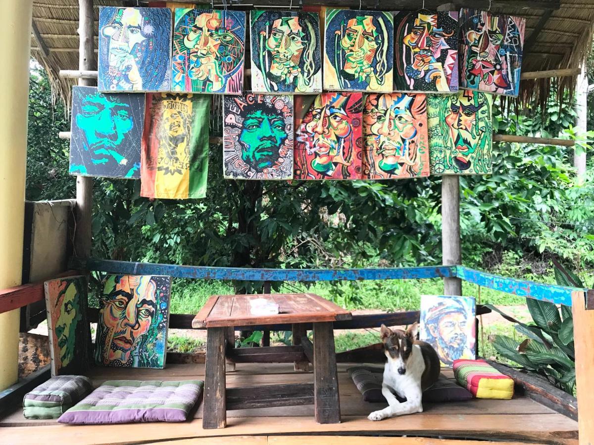 Hippy Hut Ко Чанг Экстерьер фото
