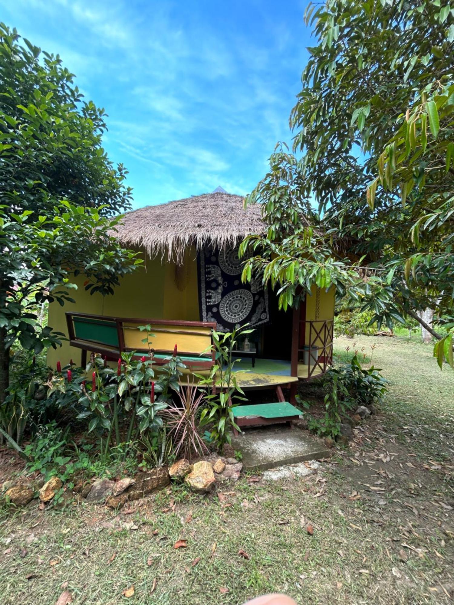 Hippy Hut Ко Чанг Экстерьер фото