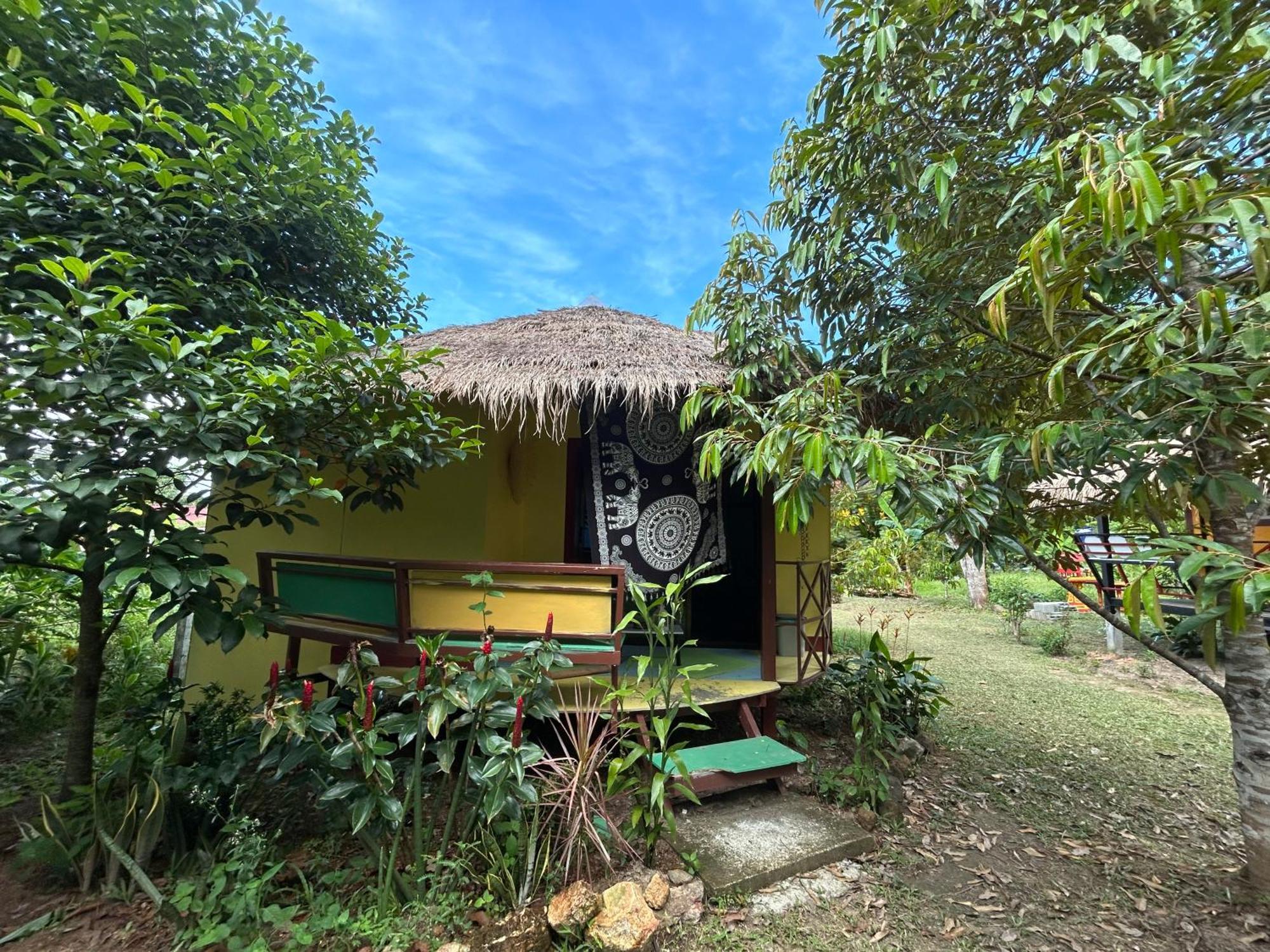 Hippy Hut Ко Чанг Экстерьер фото
