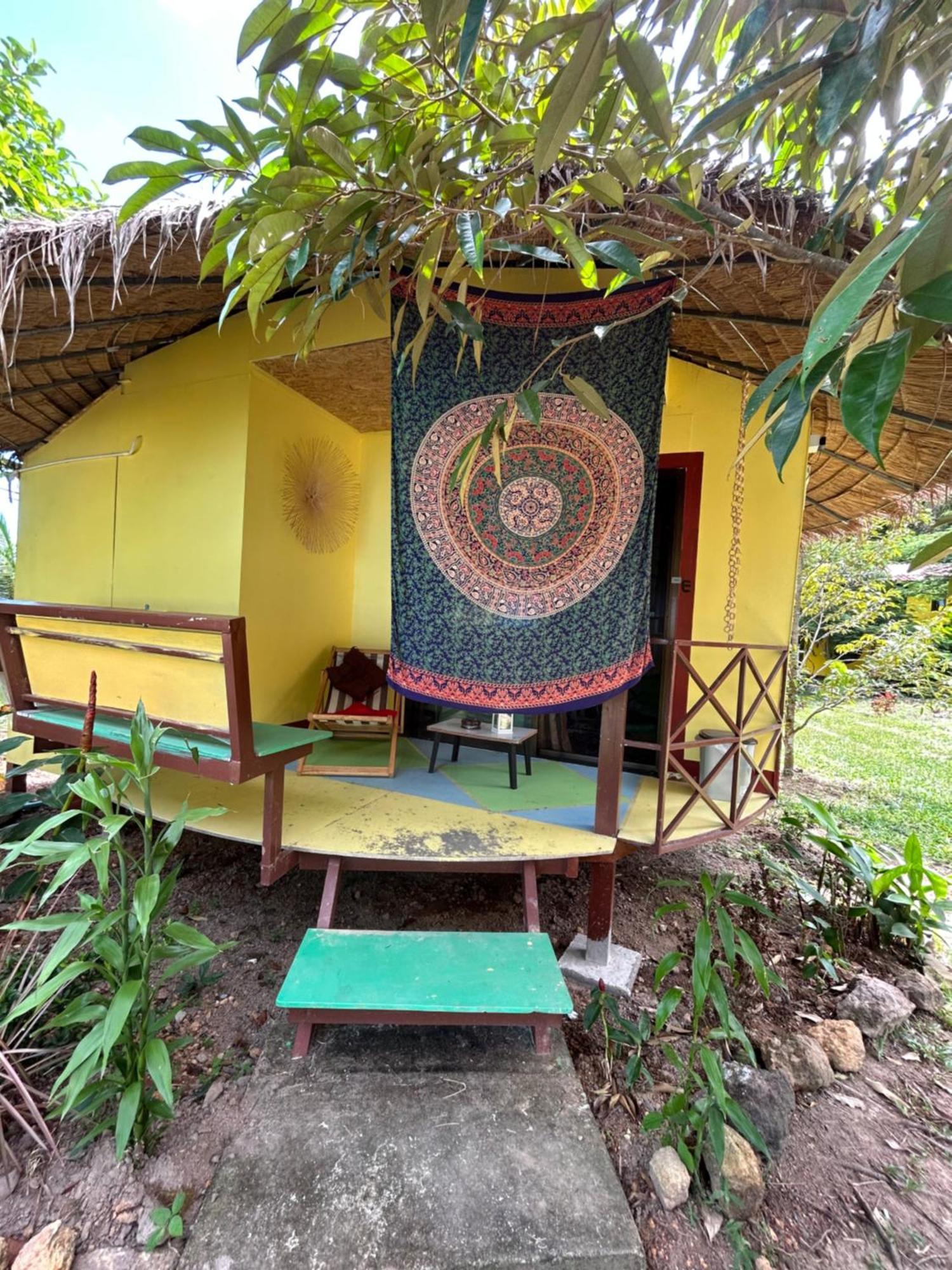 Hippy Hut Ко Чанг Экстерьер фото
