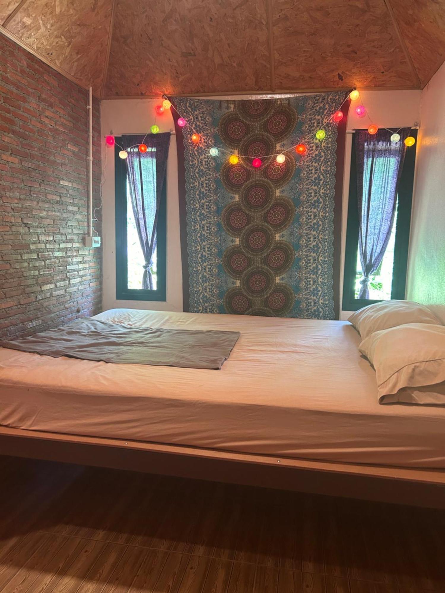 Hippy Hut Ко Чанг Экстерьер фото