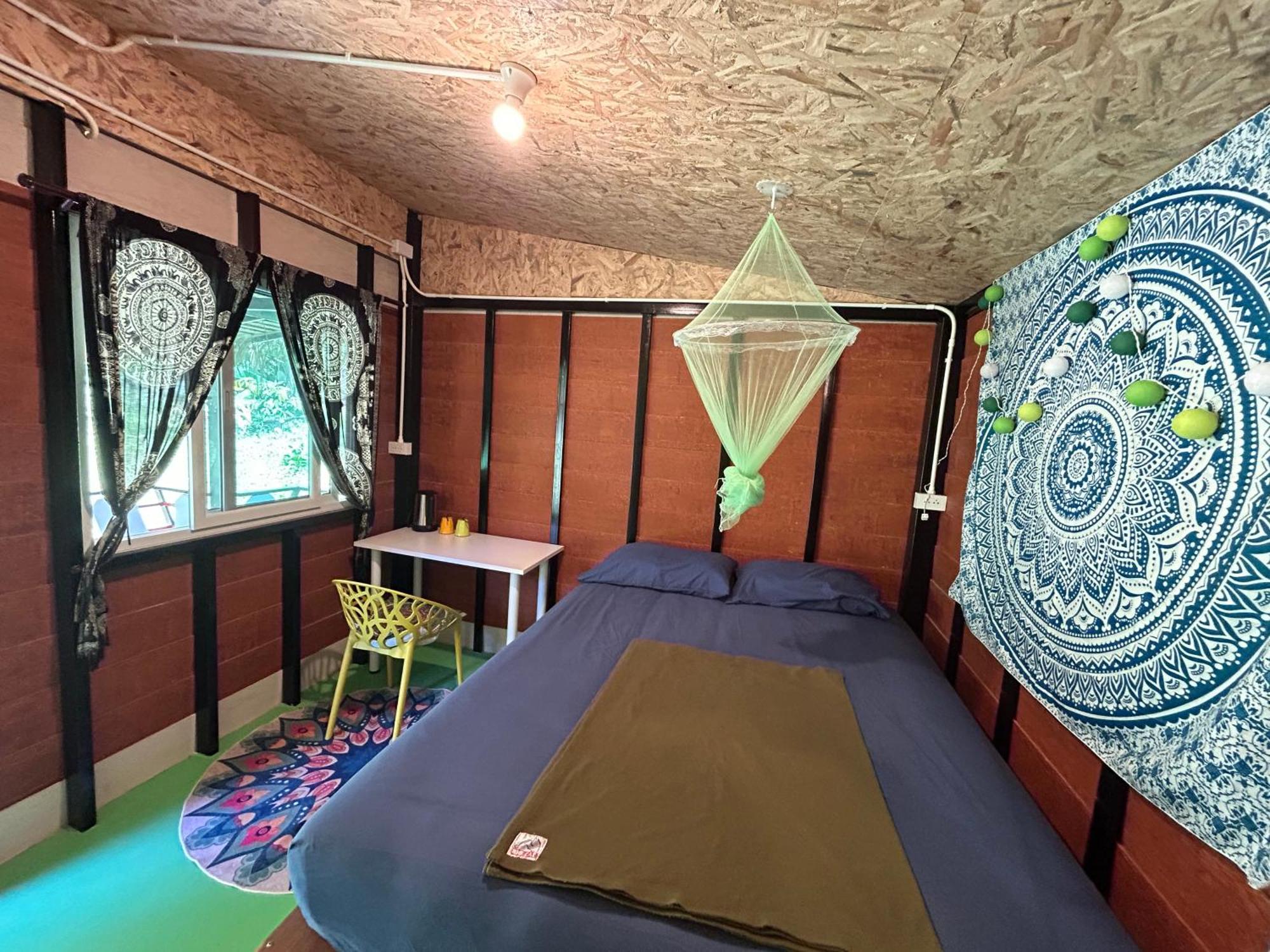 Hippy Hut Ко Чанг Экстерьер фото