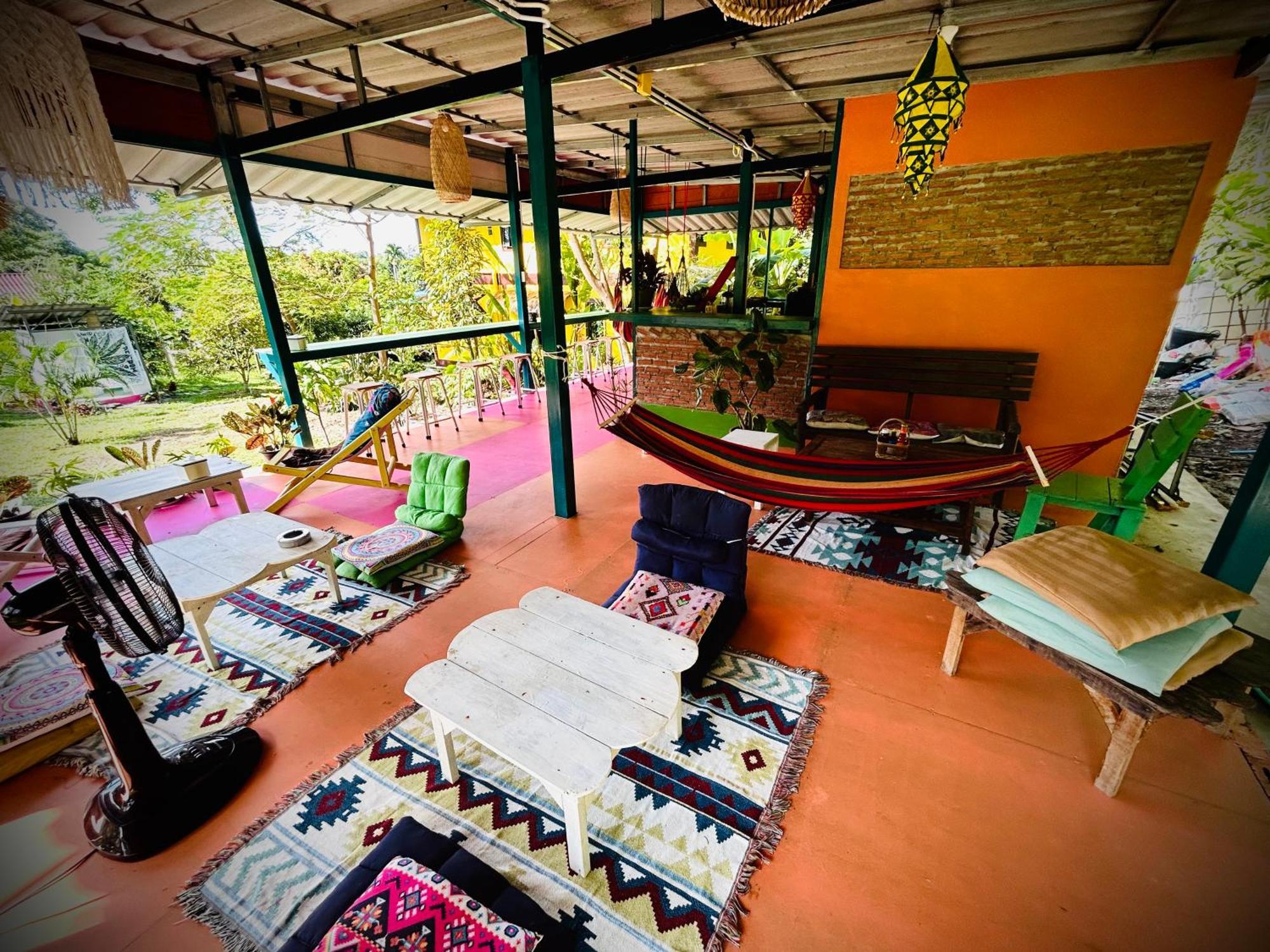 Hippy Hut Ко Чанг Экстерьер фото