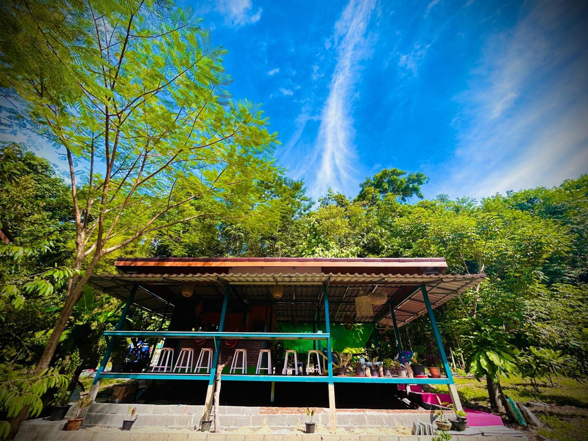 Hippy Hut Ко Чанг Экстерьер фото